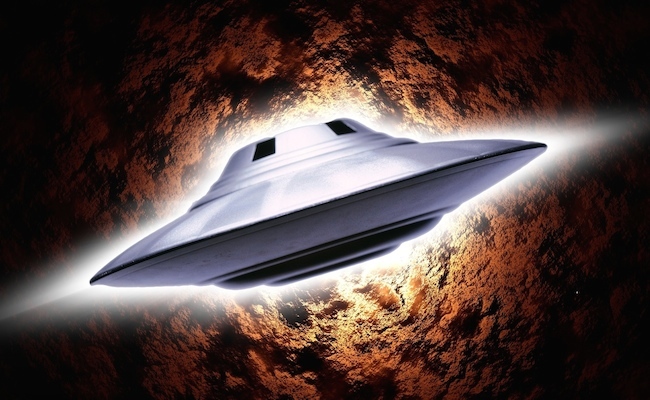 saucer-flight-1